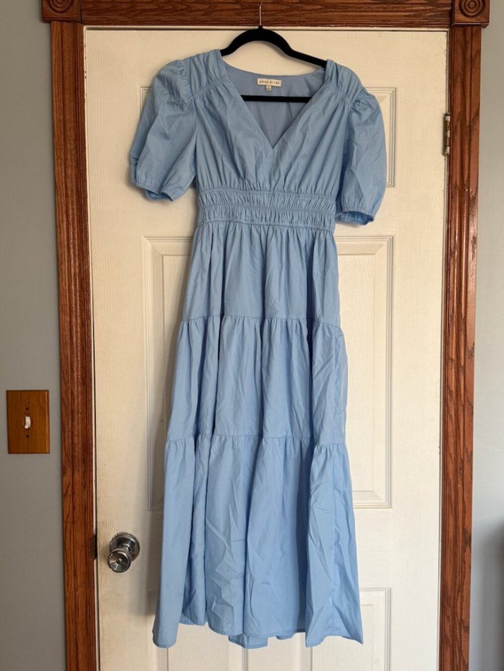 Moon River Puff Sleeve Midi Dress - Picture 5 of 7